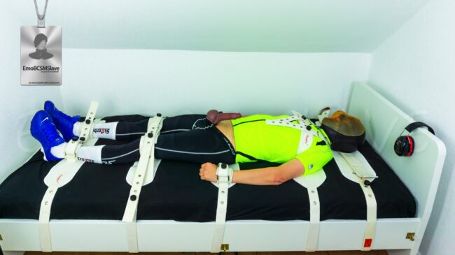 EmoBCSMSlave Tied Up in Segufix